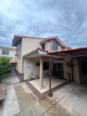 Casa bonita y cómoda en Santa Cruz